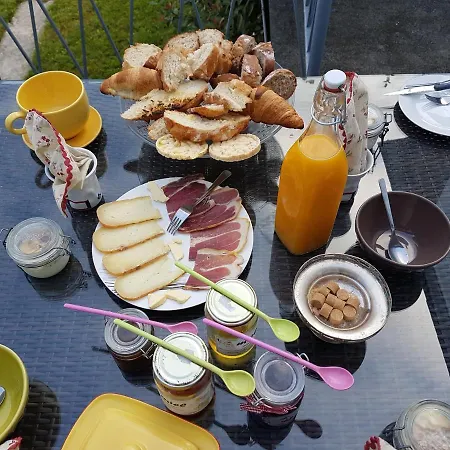 D'hotes Chez Valerie Frühstückspension *