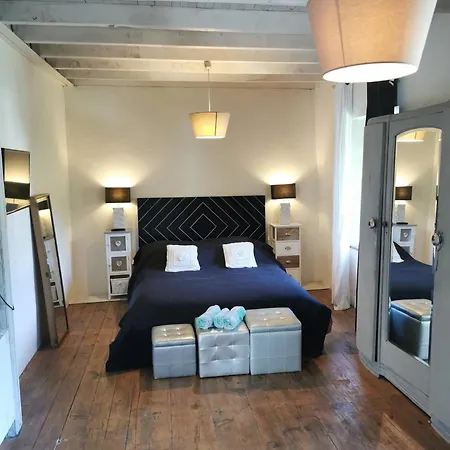 B&B D'hotes Chez Valerie Garage Motos Et Velos 3*