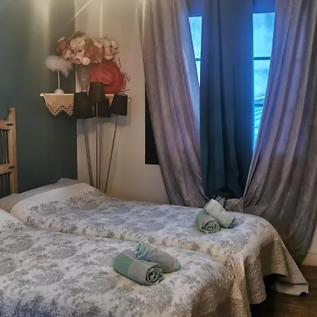 D'hotes Chez Valerie Frühstückspension *