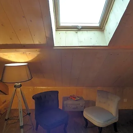 D'hotes Chez Valerie Garage Motos Et Velos 3* Arette